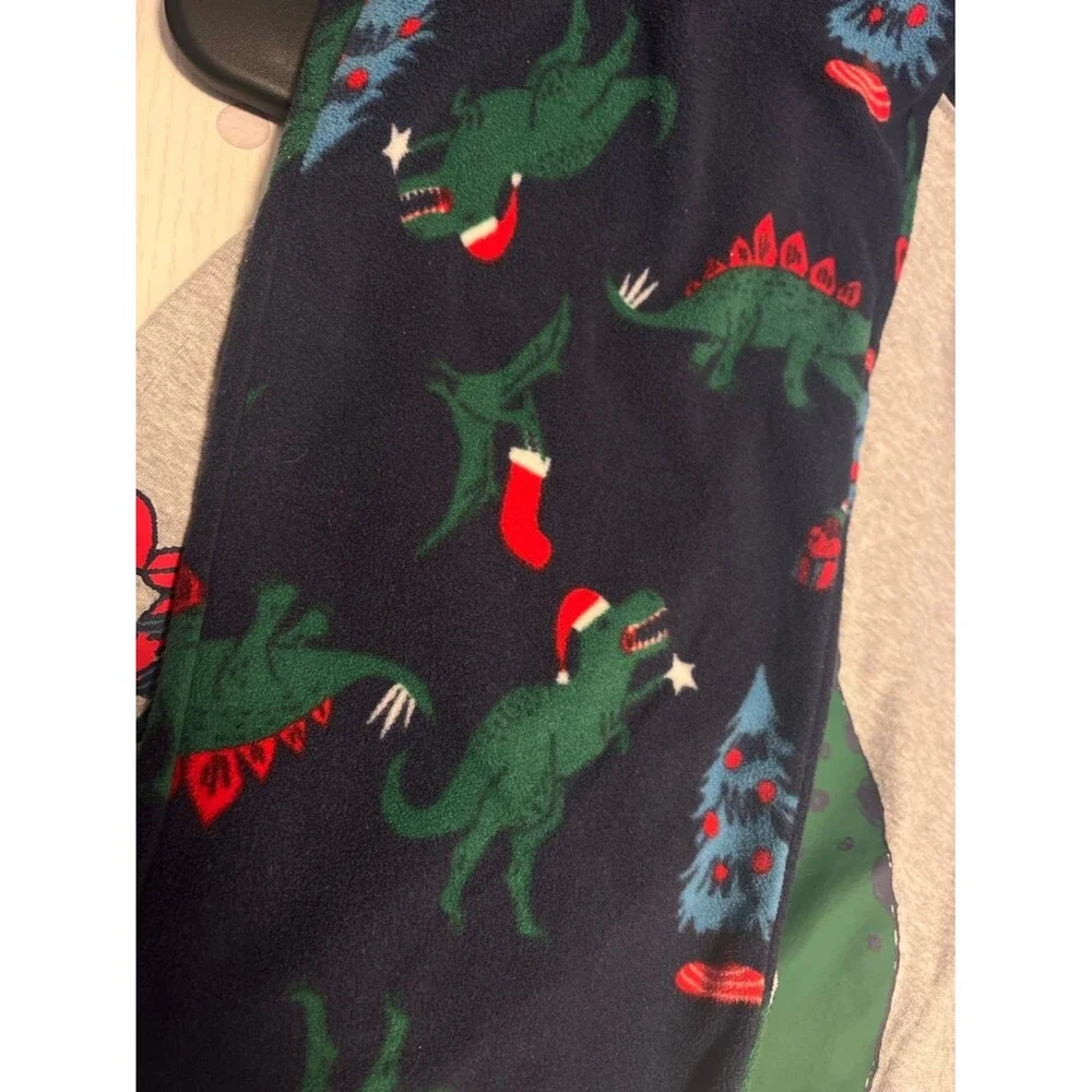 Dino winter pajama set Sz 10